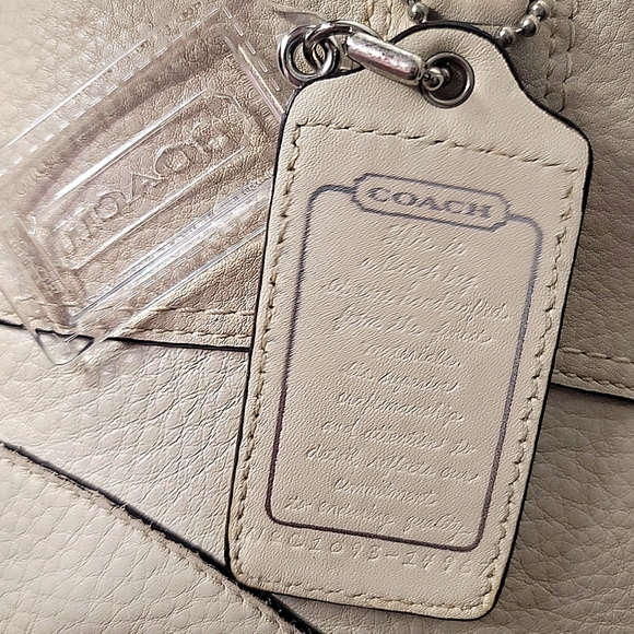 Coach w/bag Cream Colored Purse Julia Perry Tote - Picture 5 of 12